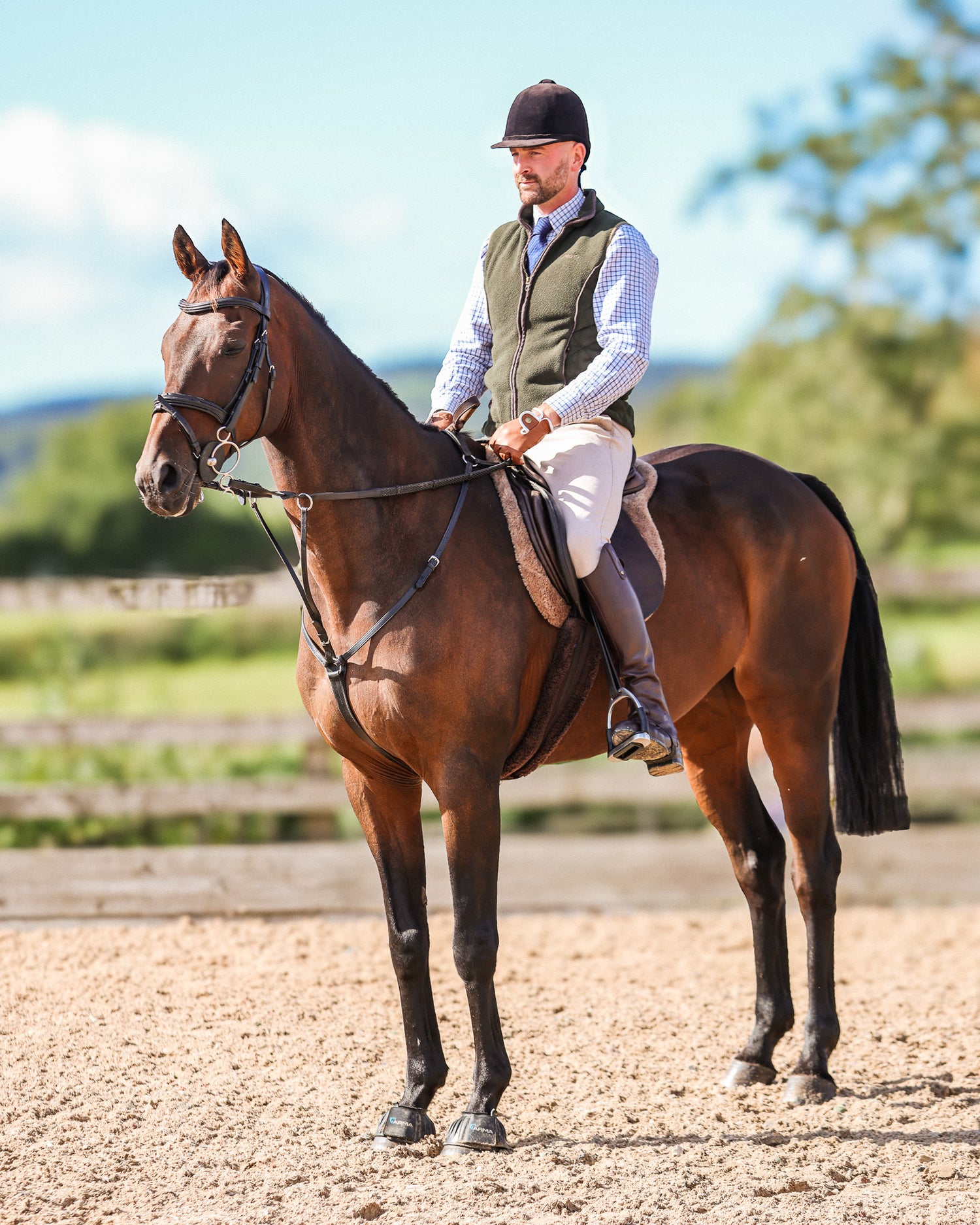 Model Riding with Foxbury Heritage Saddle Pad in Chocolate Tweed Merino Wool